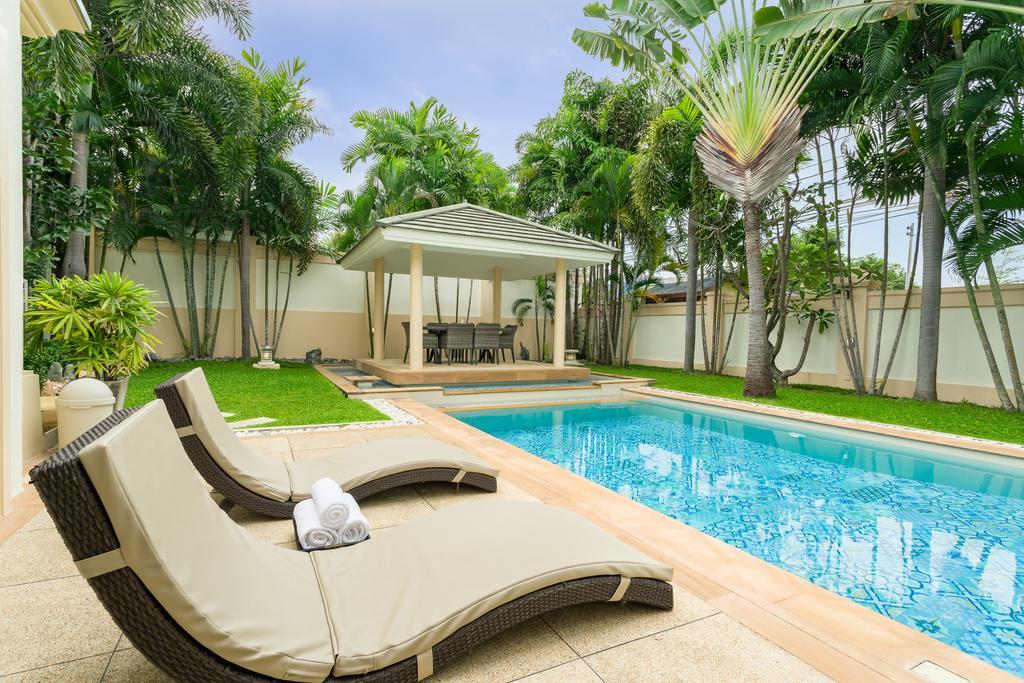 Luxury Pool Villa 44 3BR 6-8 persons Pattaya Exterior foto