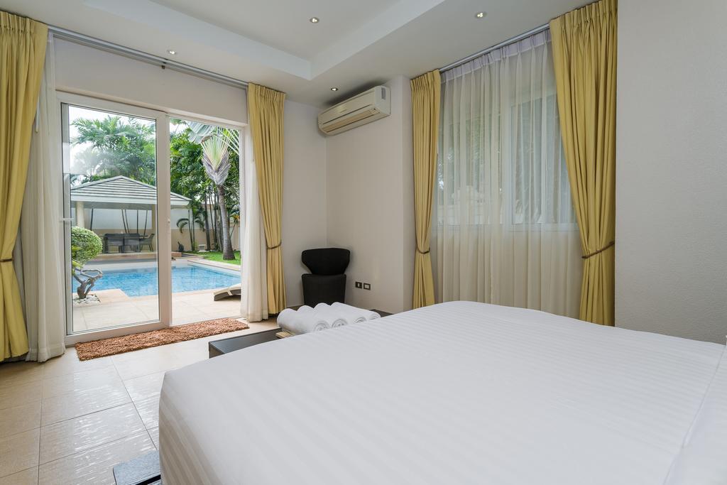 Luxury Pool Villa 44 3BR 6-8 persons Pattaya Exterior foto