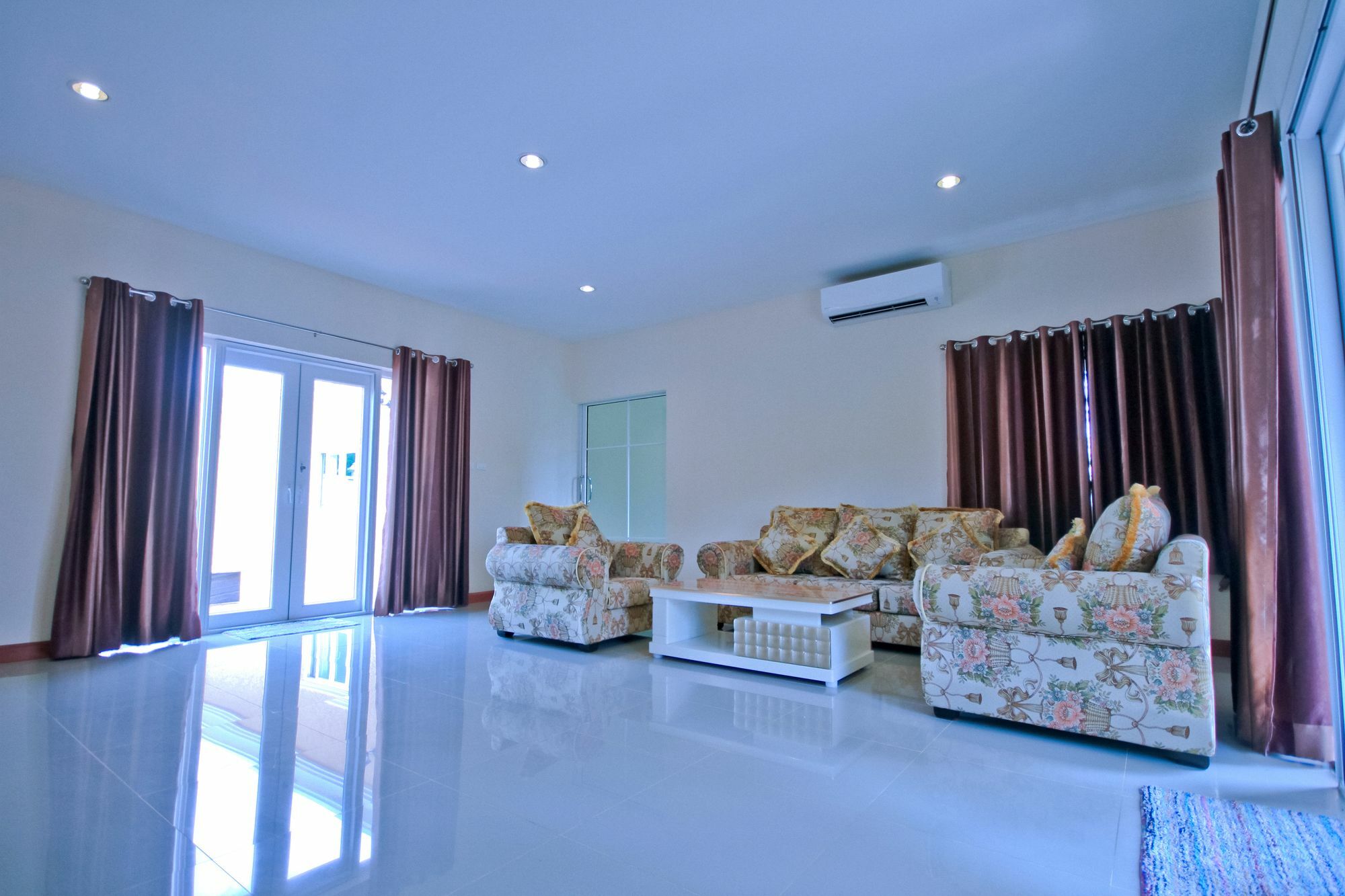 Luxury Pool Villa 44 3BR 6-8 persons Pattaya Exterior foto