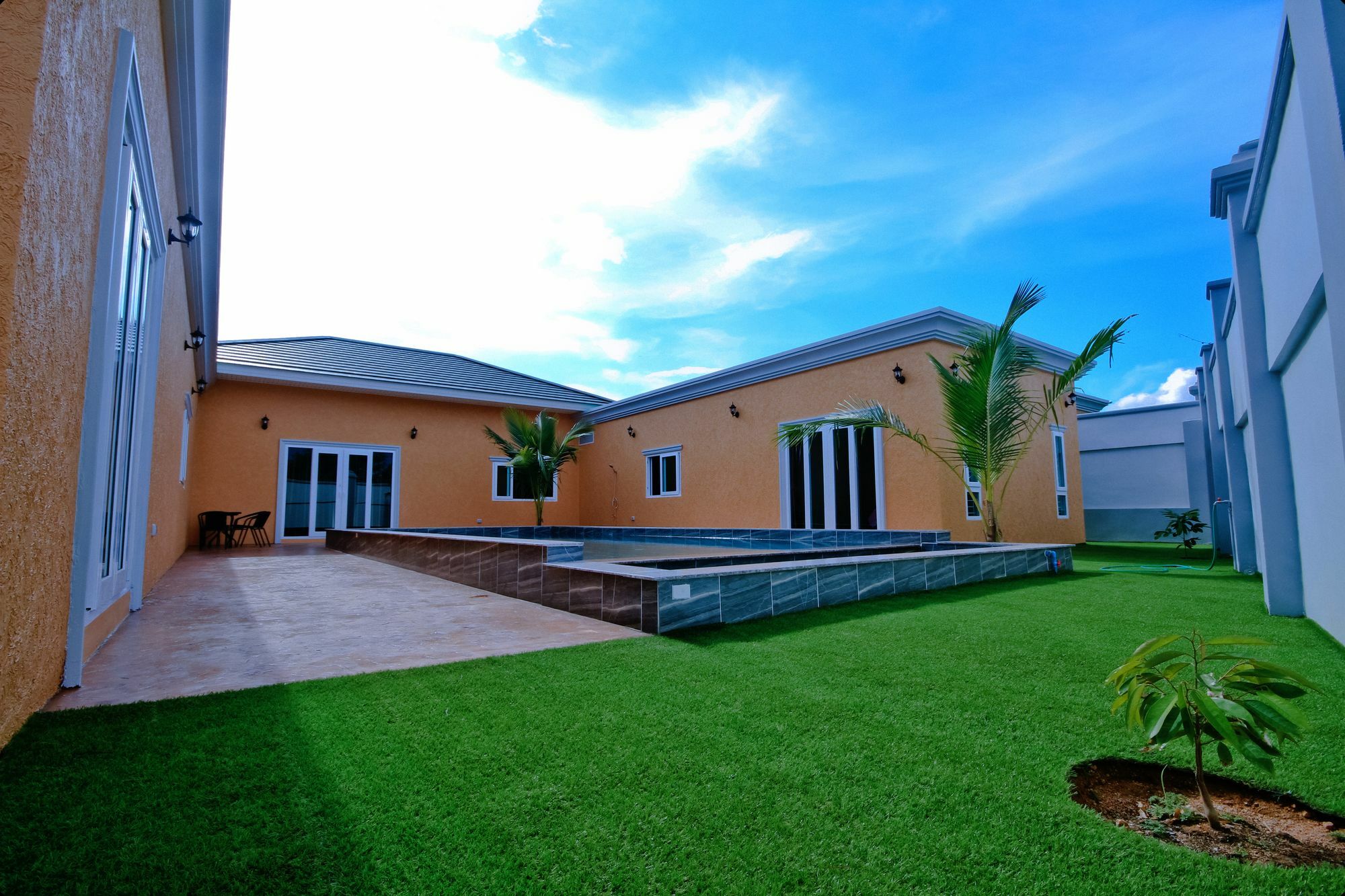 Luxury Pool Villa 44 3BR 6-8 persons Pattaya Exterior foto