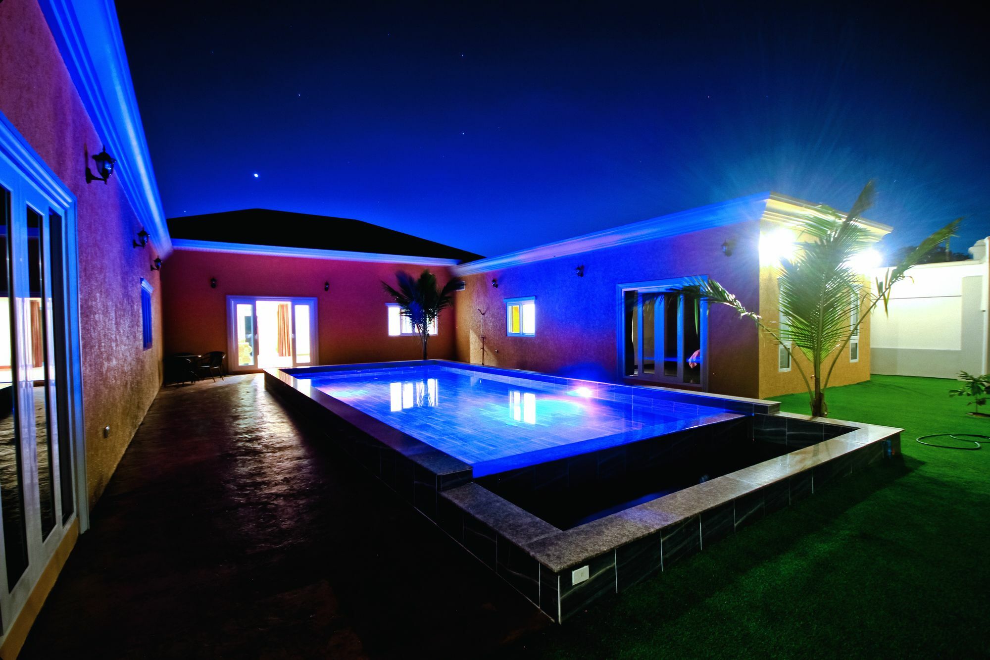 Luxury Pool Villa 44 3BR 6-8 persons Pattaya Exterior foto