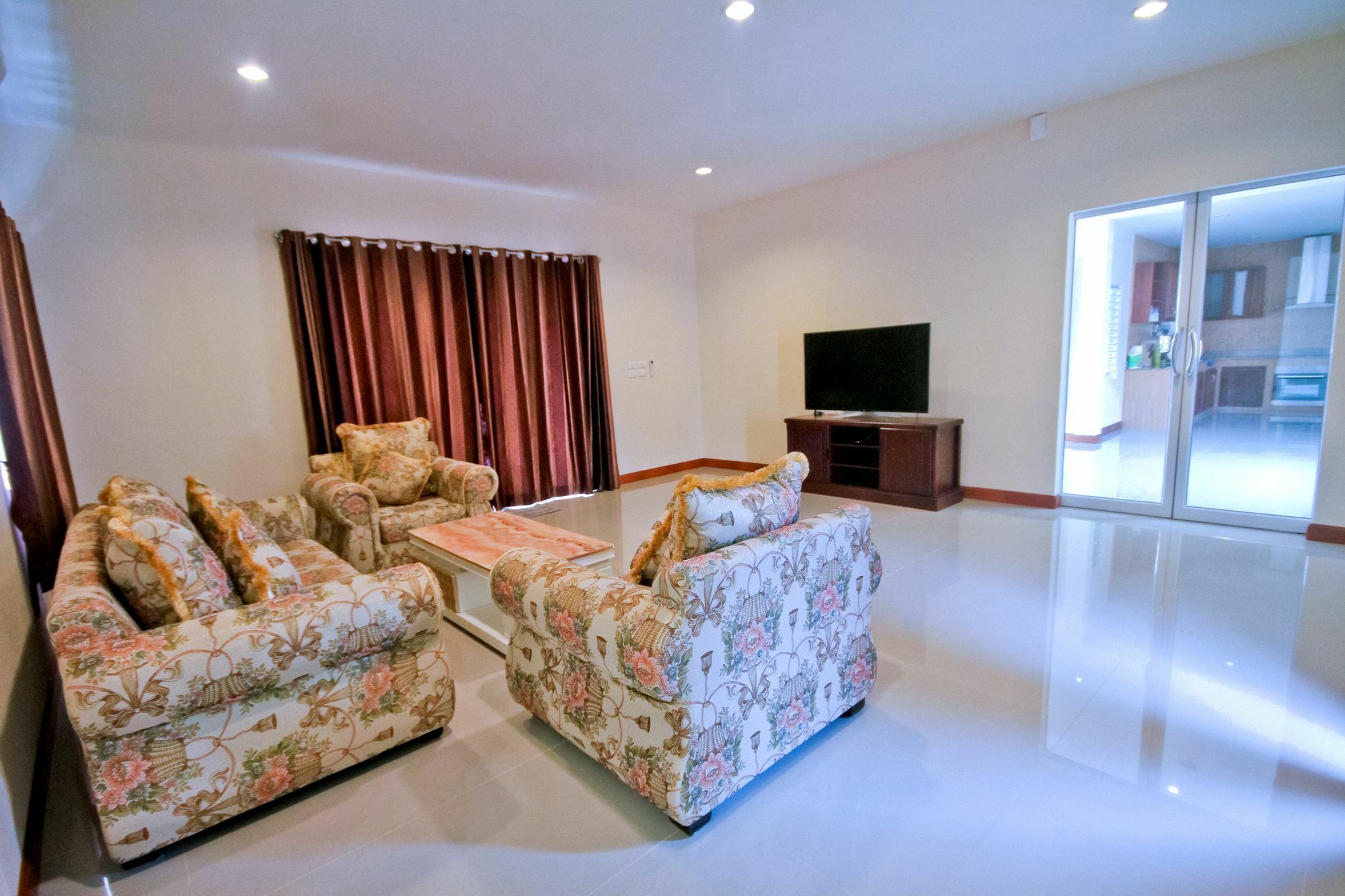 Luxury Pool Villa 44 3BR 6-8 persons Pattaya Exterior foto