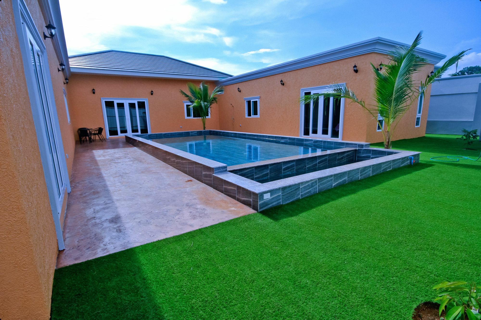 Luxury Pool Villa 44 3BR 6-8 persons Pattaya Exterior foto